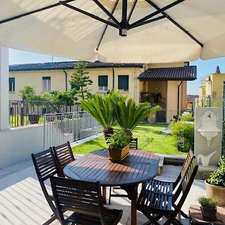 Вилла Casa Vacanze Lea Тосколано-Мадерно Экстерьер фото