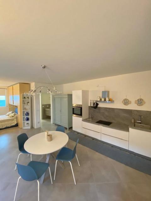 Вилла Casa Vacanze Lea Тосколано-Мадерно Экстерьер фото